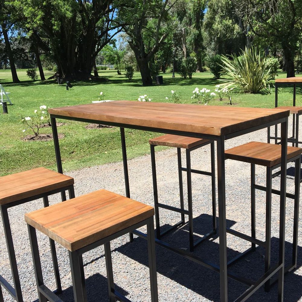 Juego mesas altas de hierro y madera con banquetas - Imagen 5